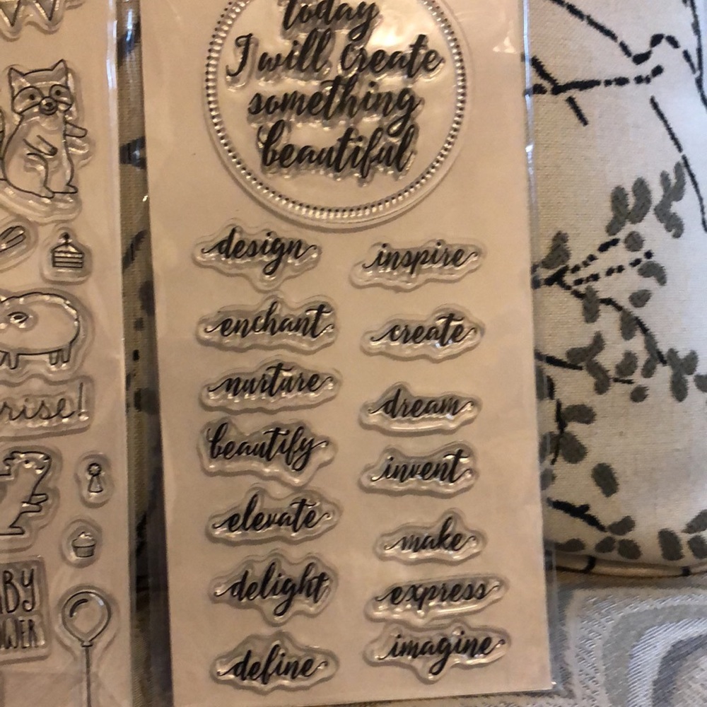 Fiskars stamp bundle-2 - Picture 3 of 6